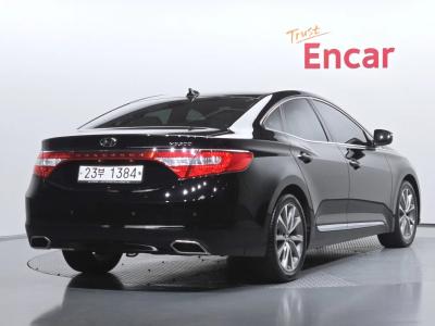 2017 Hyundai Grandeur