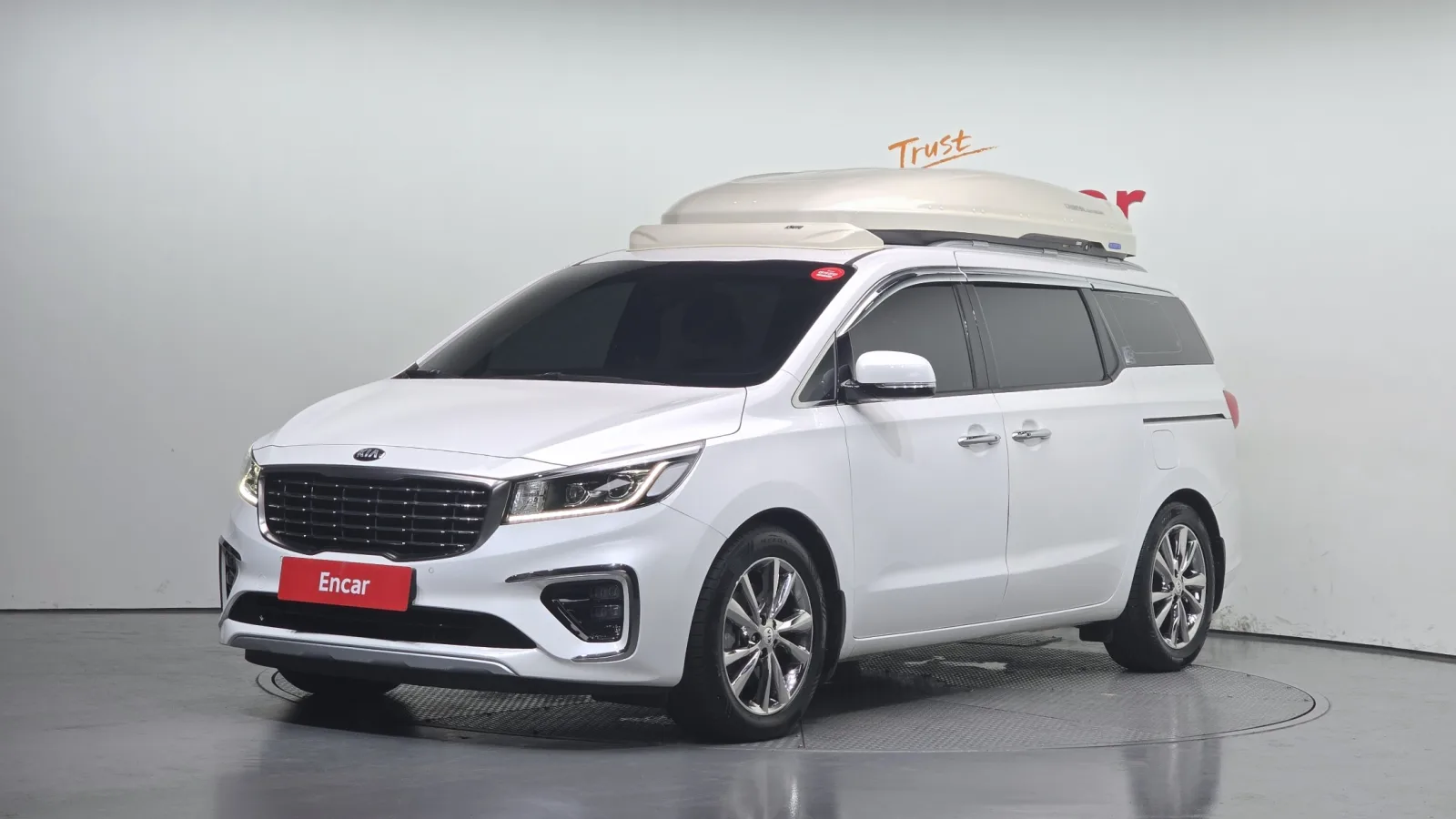 2020 Kia Carnival