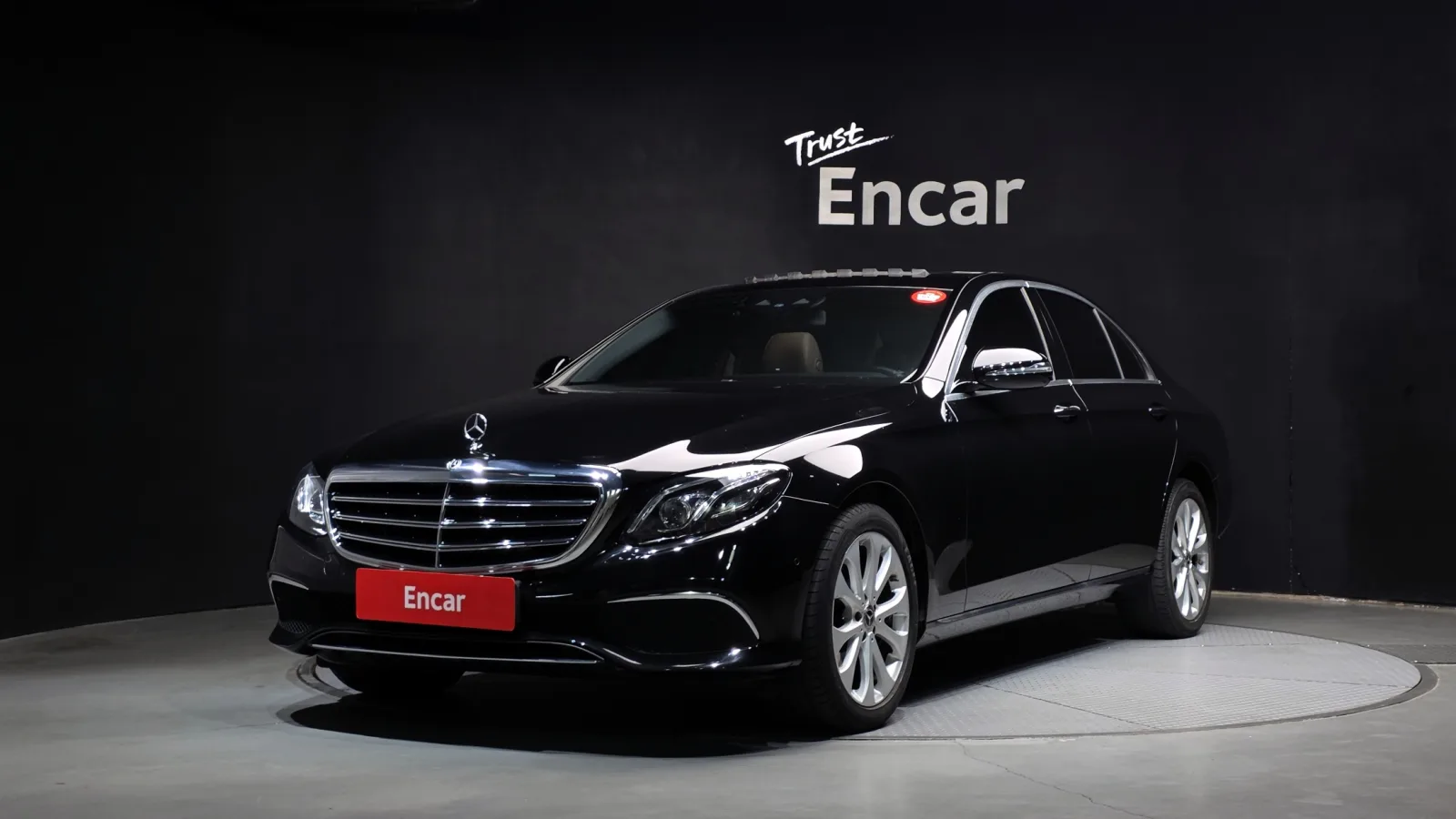 2017 Mercedes-Benz E-Class
