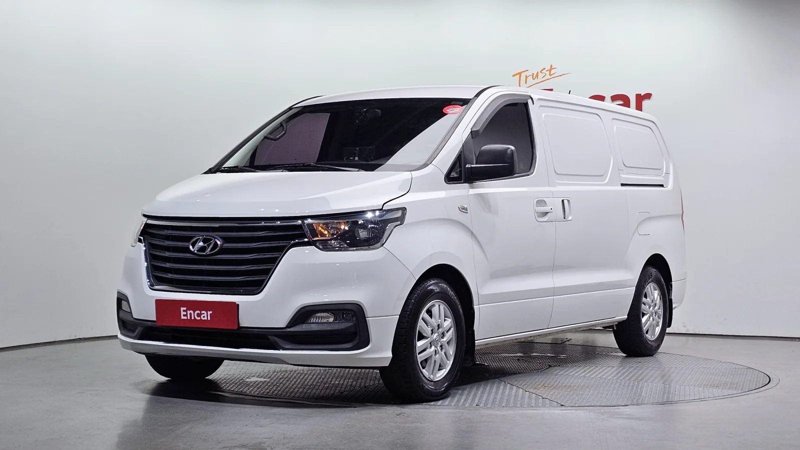2019 Hyundai Starex
