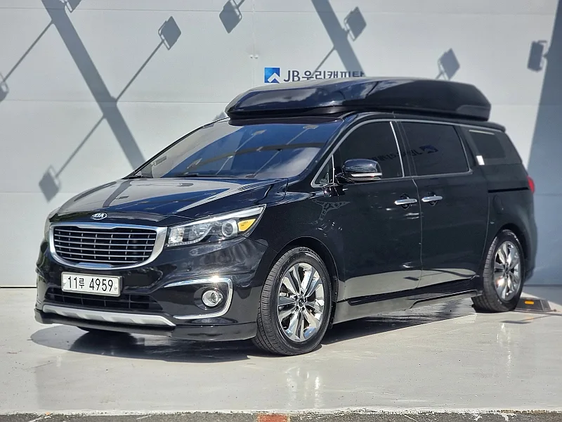 2015 Kia Carnival