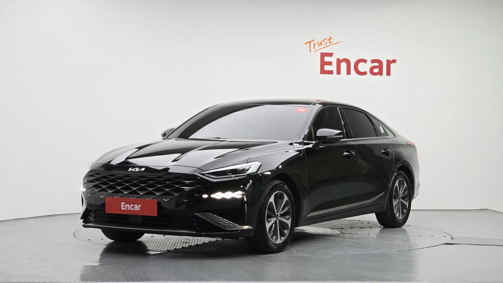 2023 Kia K8