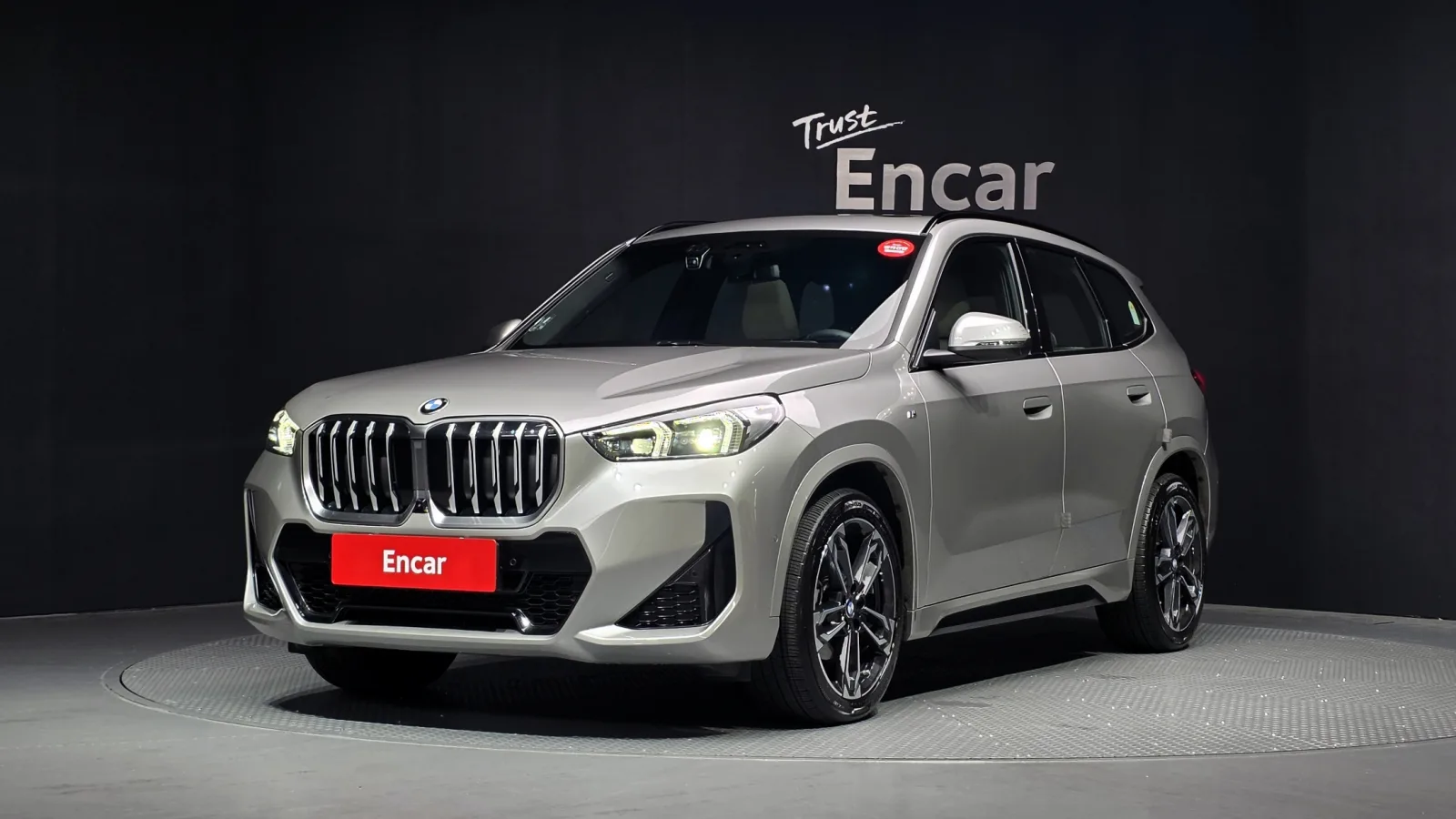 2025 BMW X1