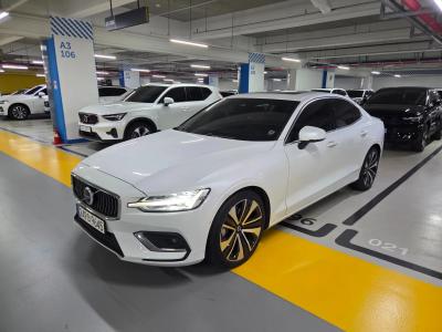 2024 Volvo S60