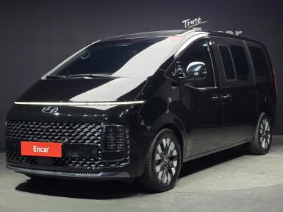 2023 Hyundai Staria