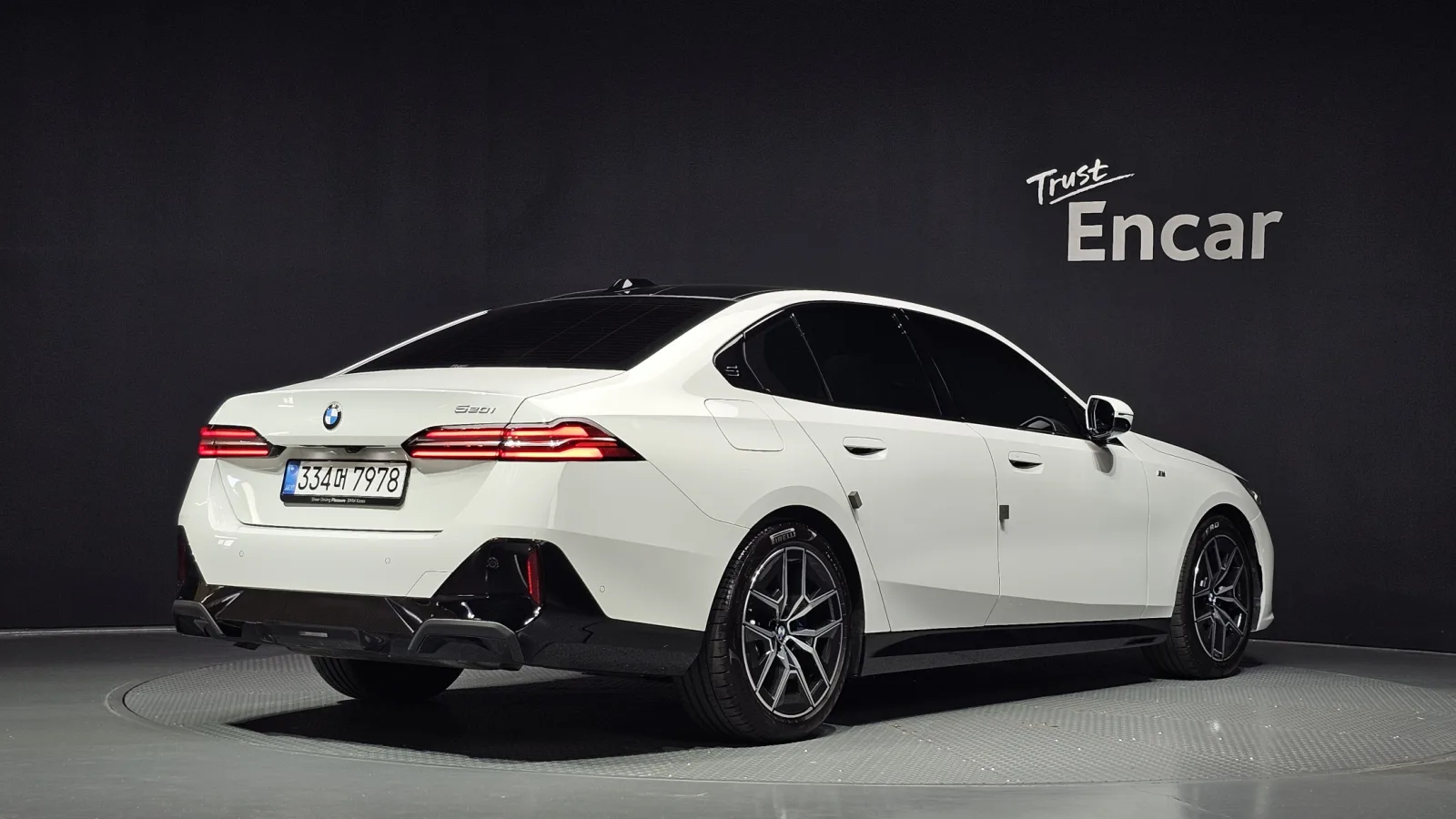 2025 BMW 5-Series
