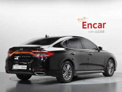 2018 Hyundai Grandeur