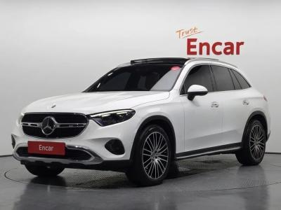 2023 Mercedes-Benz GLC-Class