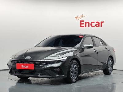 2024 Hyundai Elantra