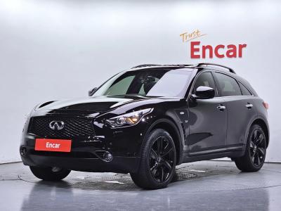 2017 Infiniti QX70