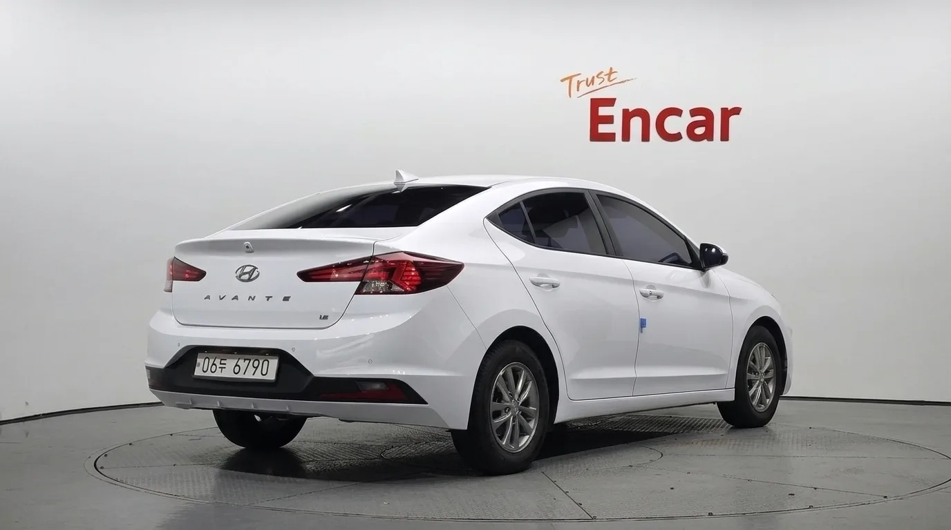 2019 Hyundai Elantra