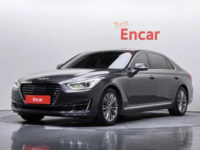 2018 Genesis EQ900