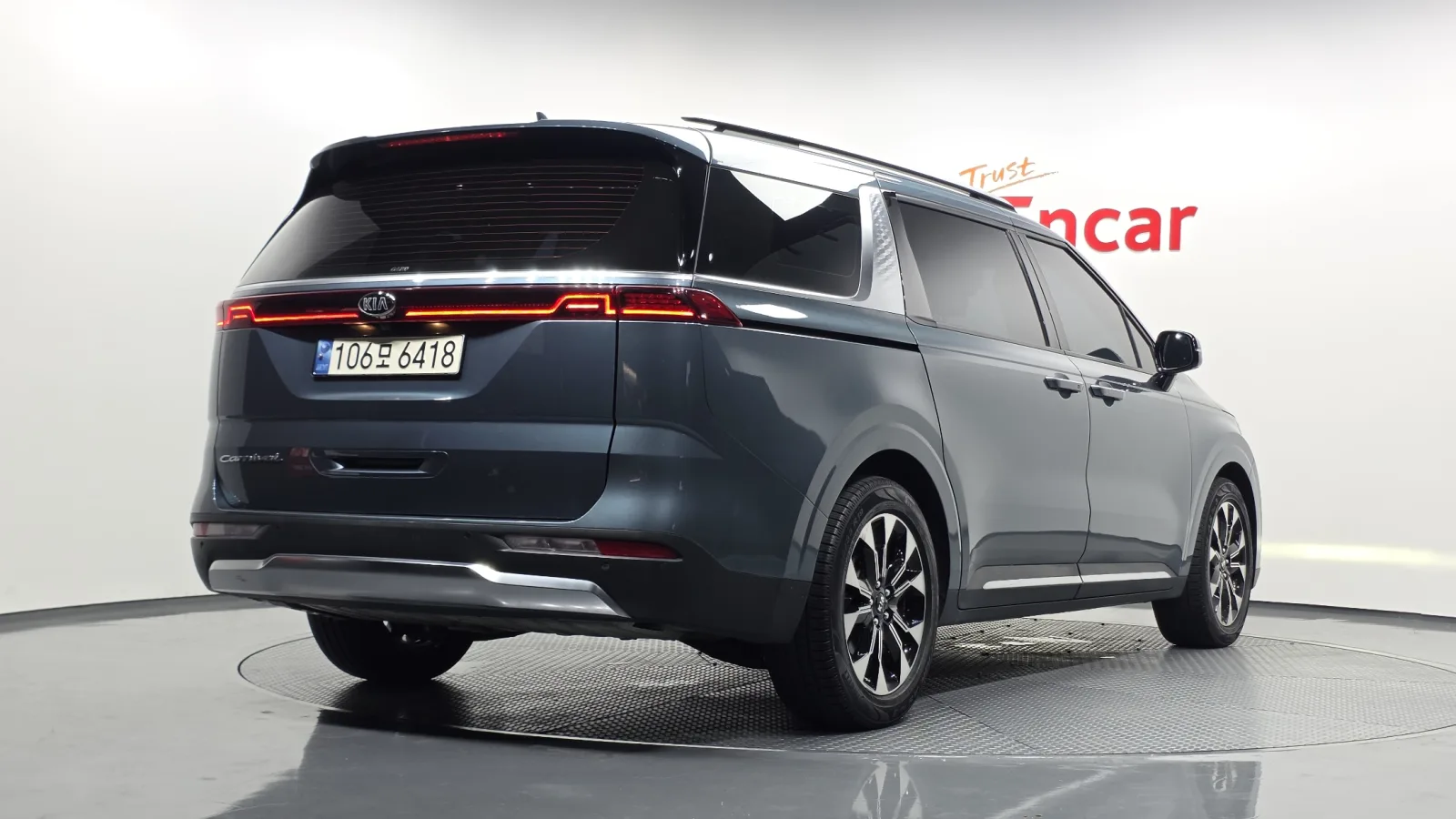 2021 Kia Carnival