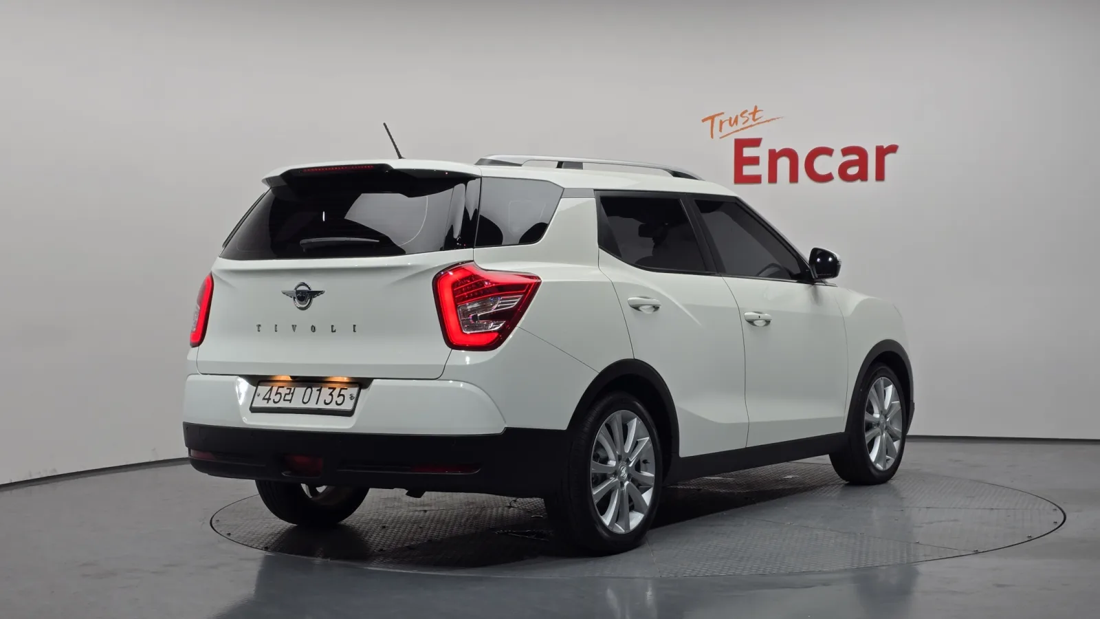 2017 KG Mobility TIBOLI