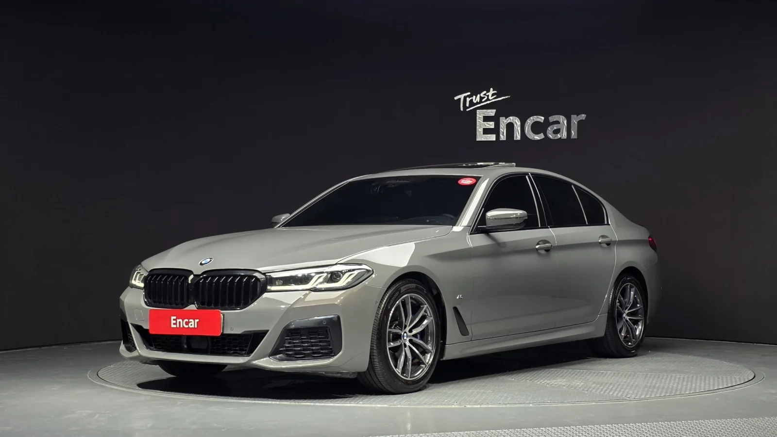 2022 BMW 5-Series