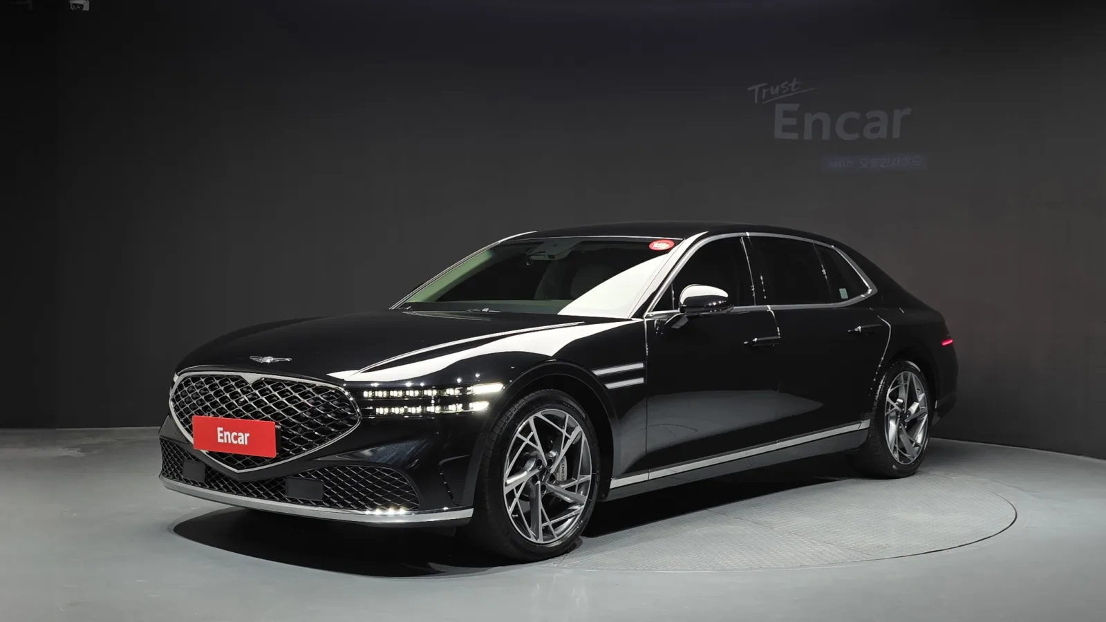 2024 Genesis G90