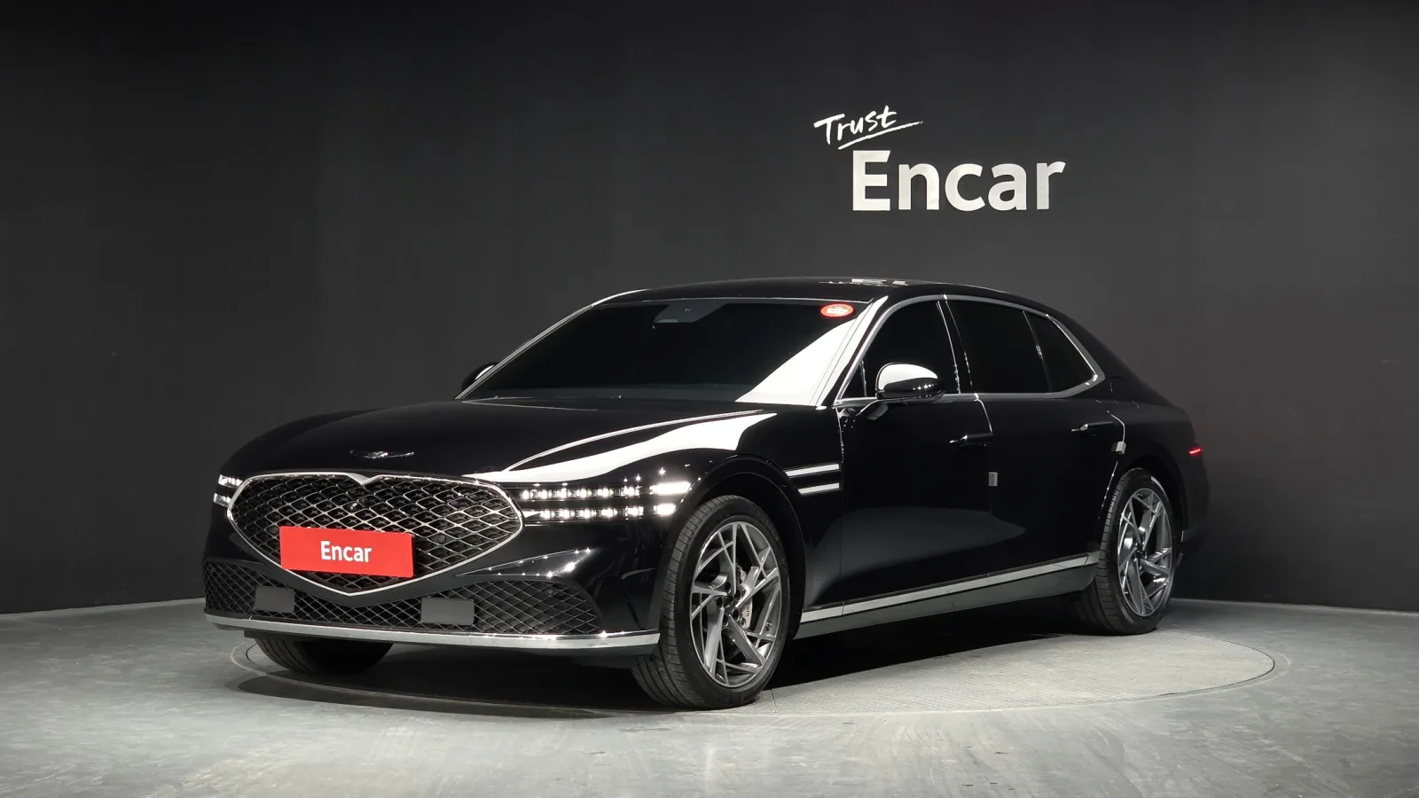 2022 Genesis G90