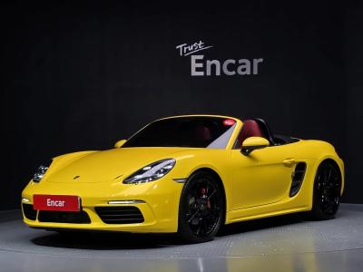 2021 Porsche 718