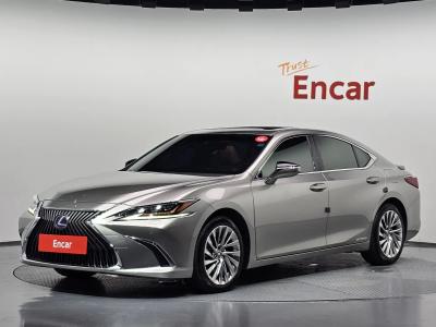 2021 Lexus ES