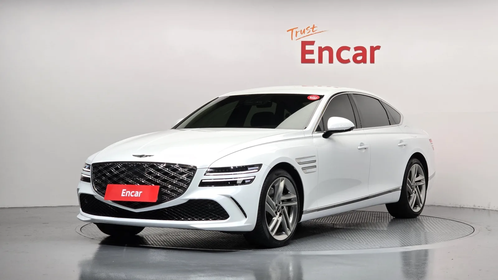 2025 Genesis G80