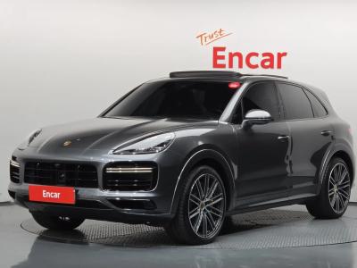 2022 Porsche Cayenne