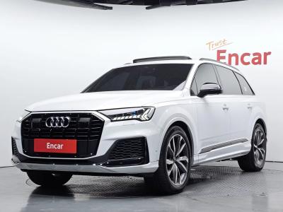 2023 Audi Q7