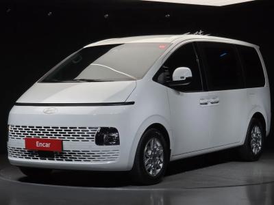 2025 Hyundai Staria