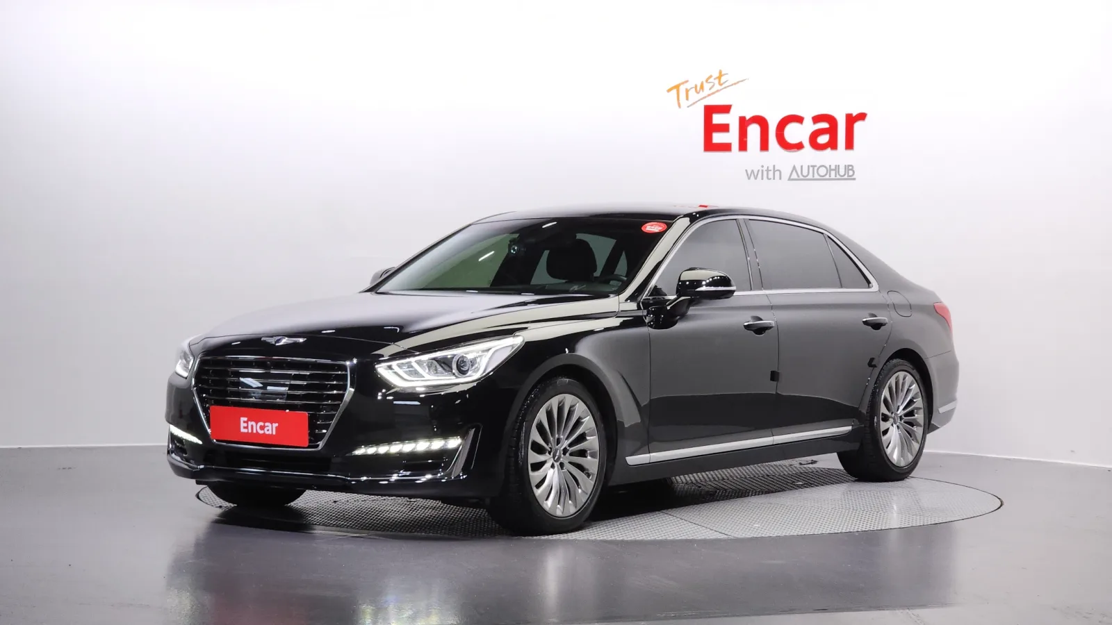 2016 Genesis EQ900