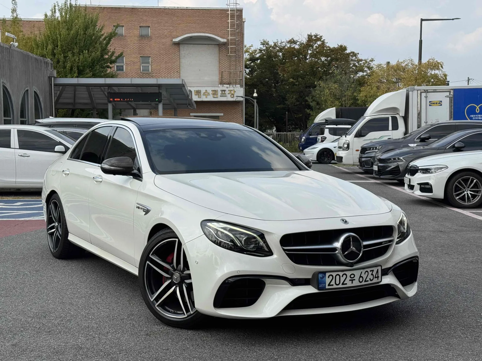 2018 Mercedes-Benz E-Class