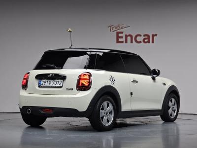 2021 MINI Cooper