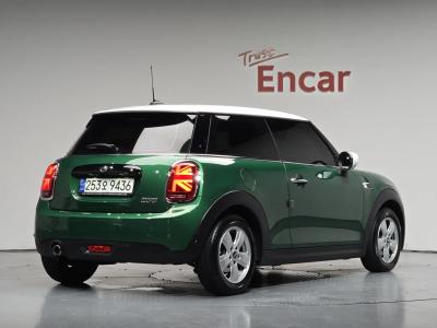 2021 MINI Cooper