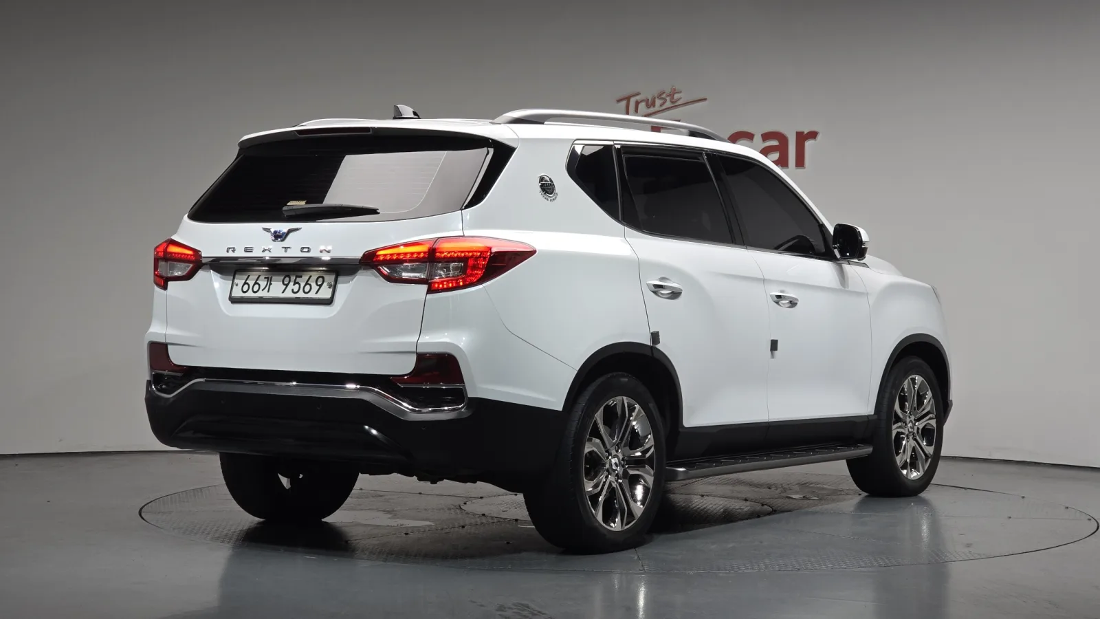 2018 KG Mobility Rexton