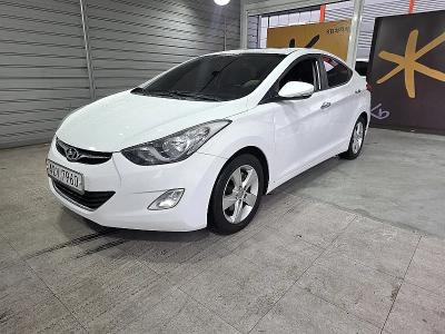 2012 Hyundai Elantra