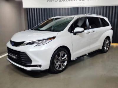 2025 Toyota Sienna