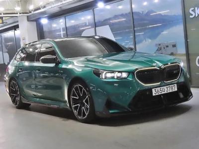 2026 BMW M5