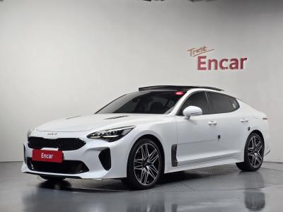 2022 Kia Stinger