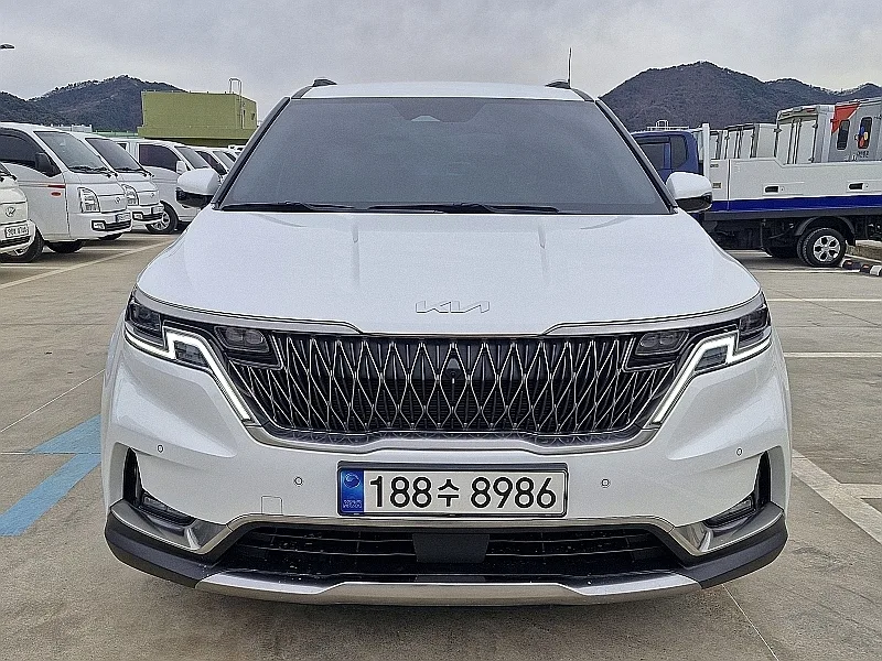 2023 Kia Carnival