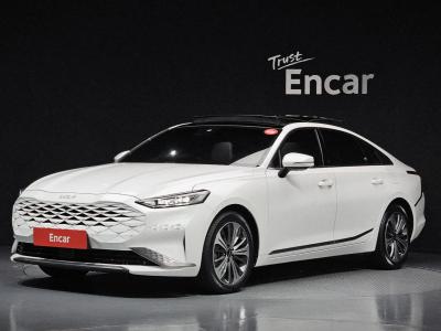 2022 Kia K8