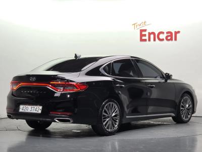 2017 Hyundai Grandeur