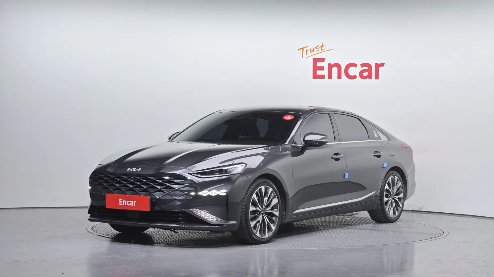 2022 Kia K8