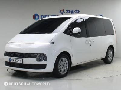 2026 Hyundai Staria