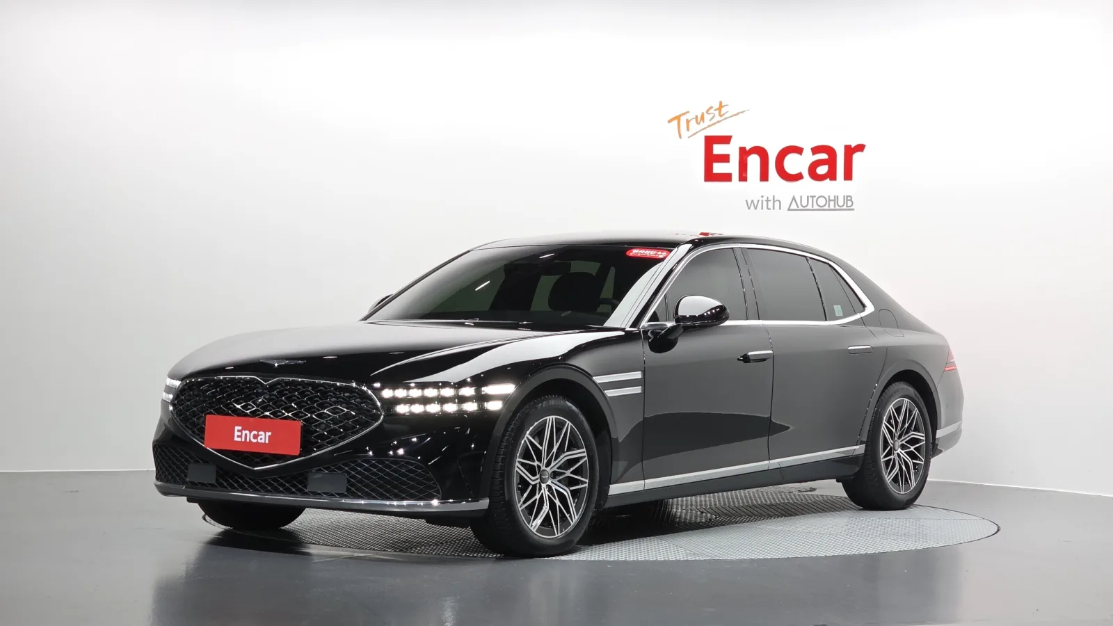 2022 Genesis G90