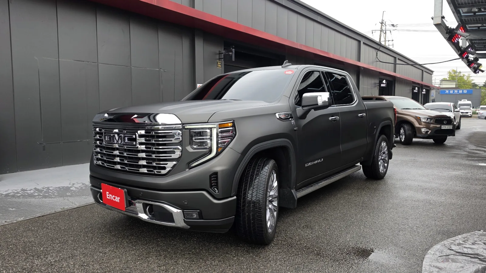 2024 GMC Sierra