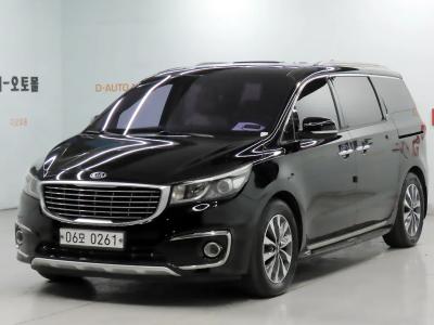 2015 Kia Carnival