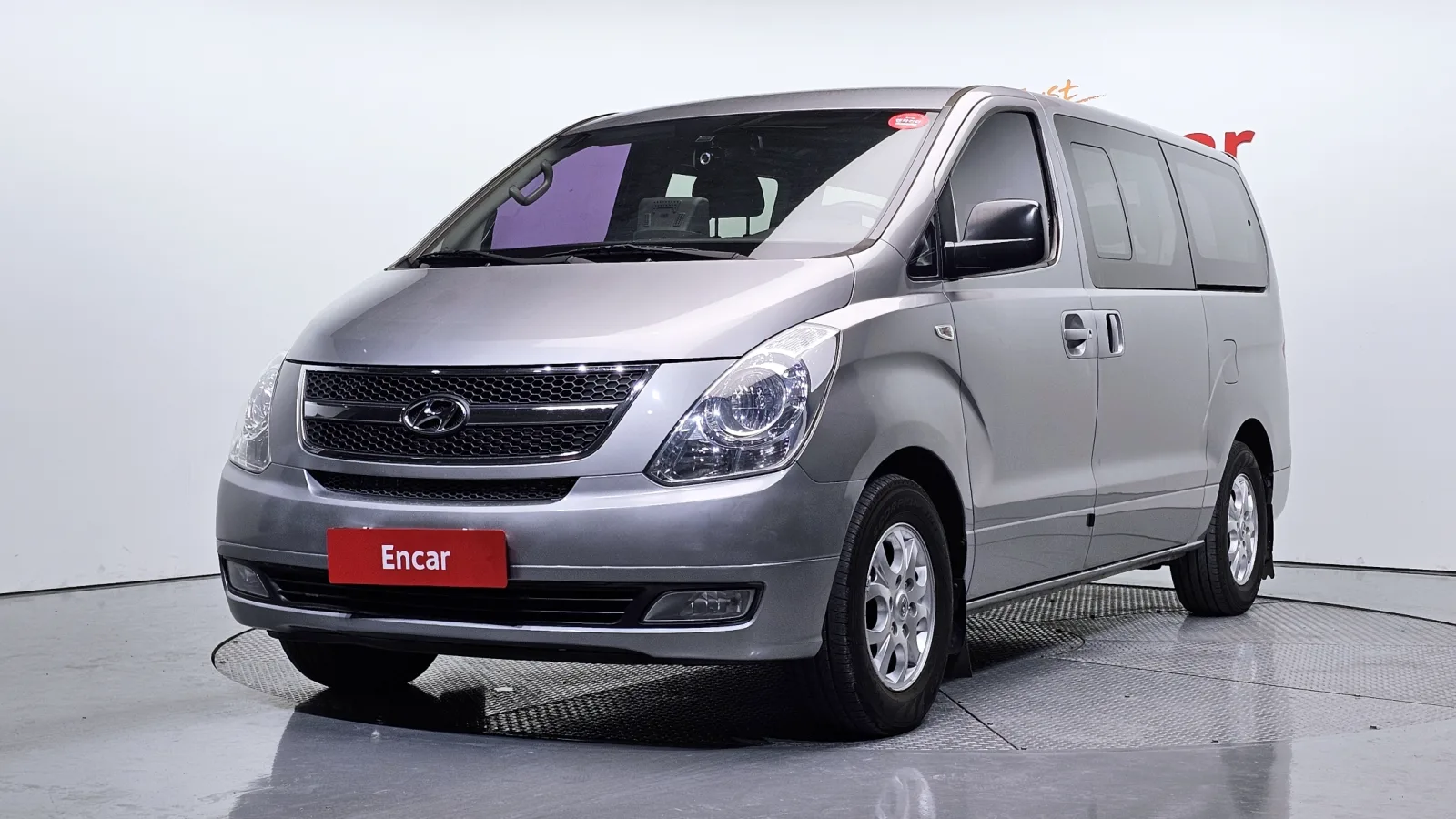 2012 Hyundai Starex