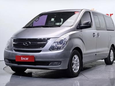 2012 Hyundai Starex