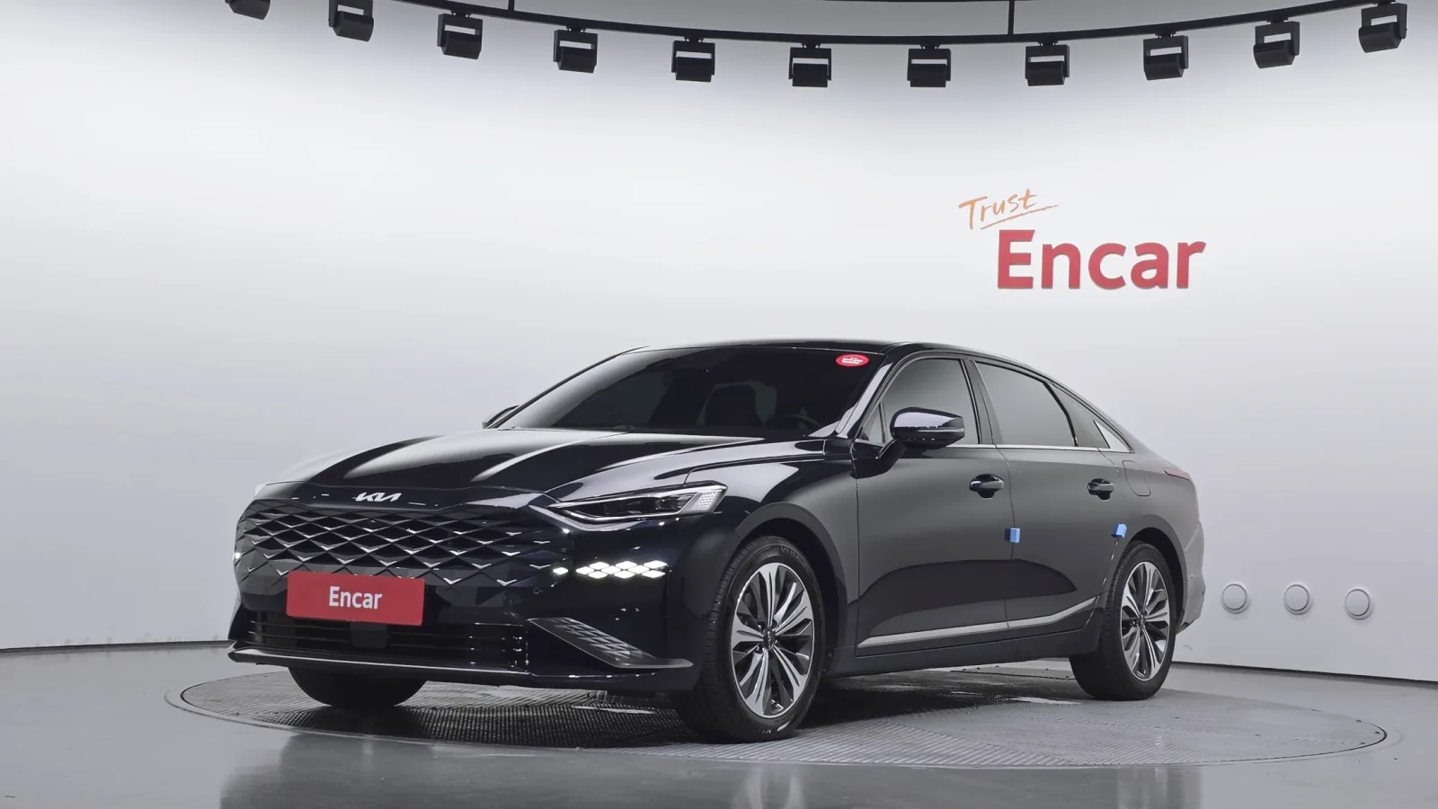 2022 Kia K8