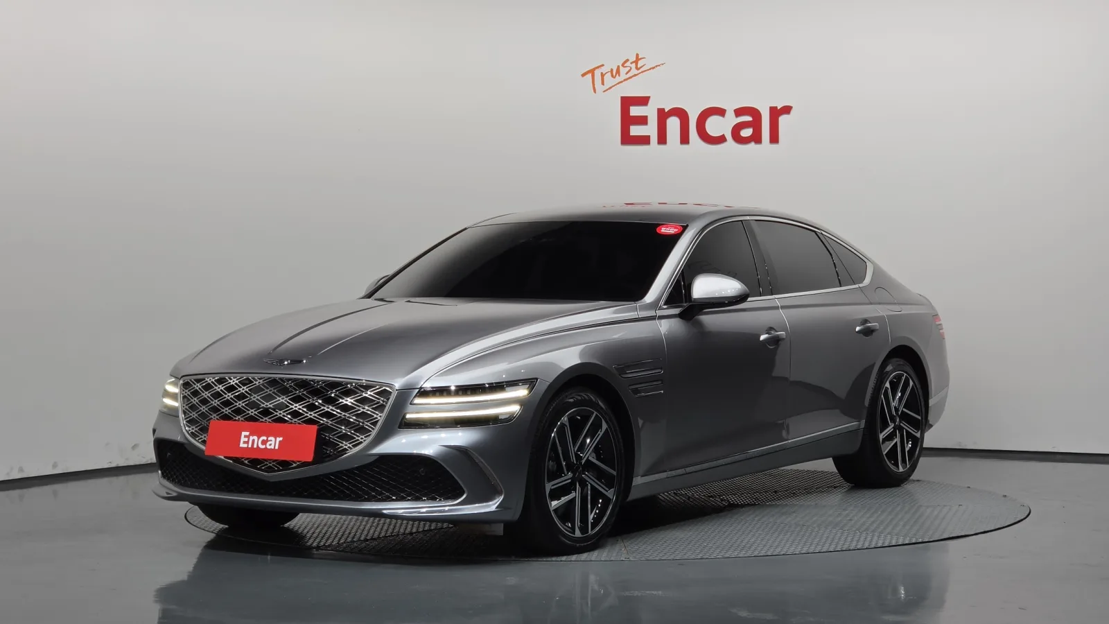 2025 Genesis G80