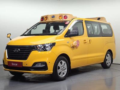 2019 Hyundai Starex