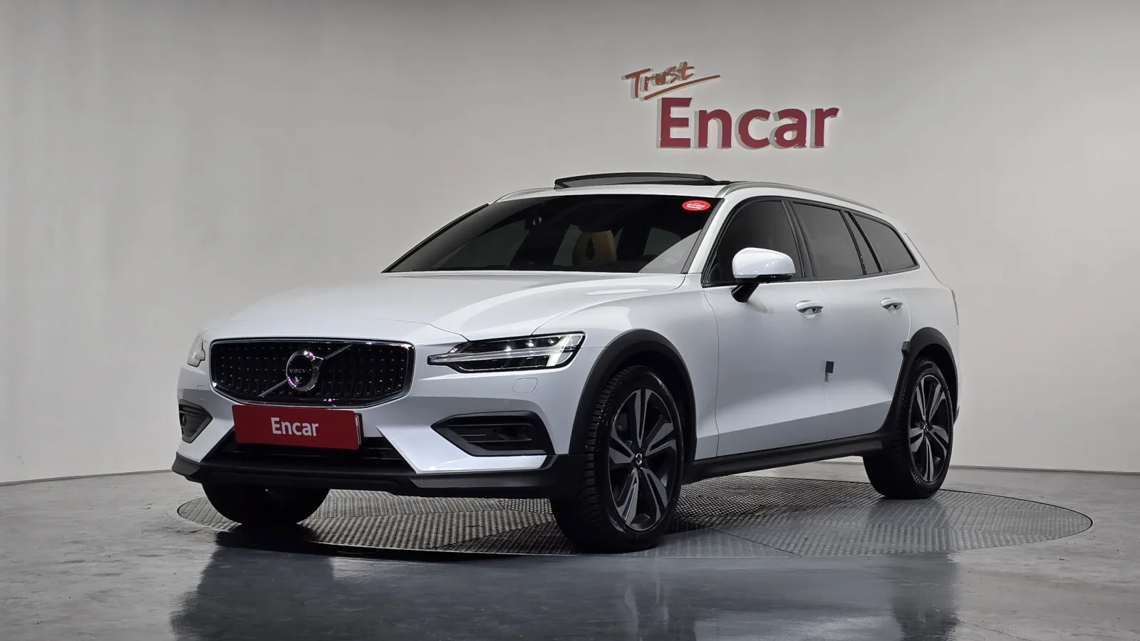 2020 Volvo V60